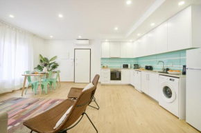 Beachside New Apartment with AC, By TimeCooler